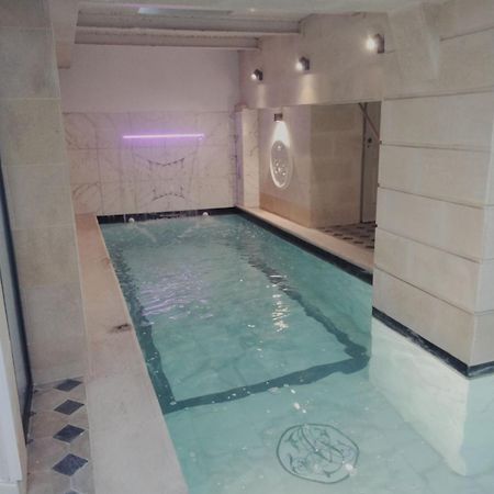 Palazzo Di Acqua Hotel Le Mans Kültér fotó