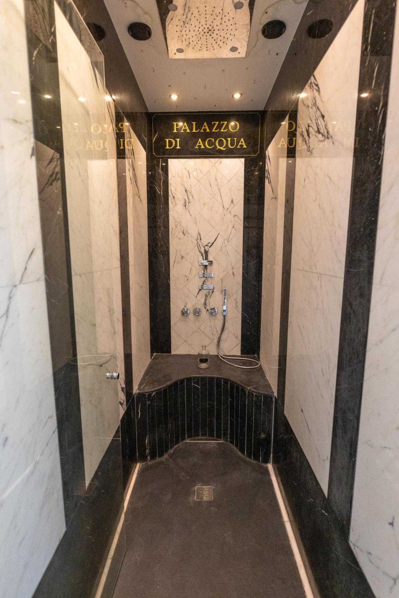 Palazzo Di Acqua Hotel Le Mans Kültér fotó